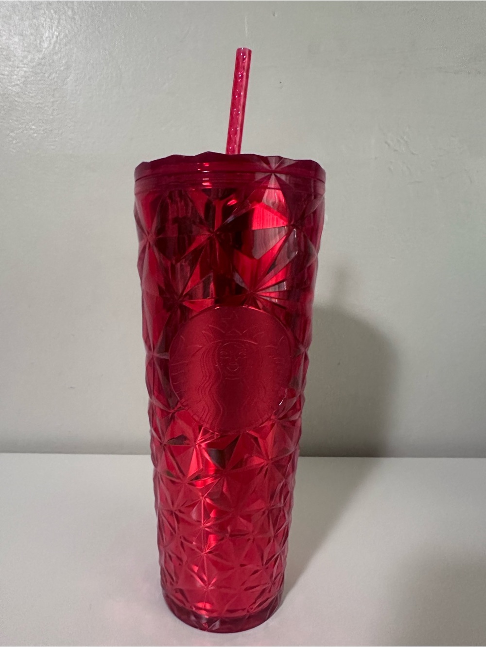 Starbucks Holiday 2023 Red Diamond Prism Crystal Venti 24 Oz Tumbler